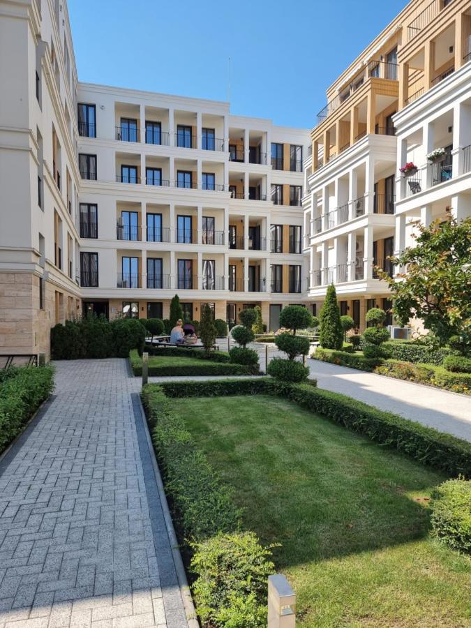 Apartment In Evargreen Complex With Terrace Varna Exteriör bild