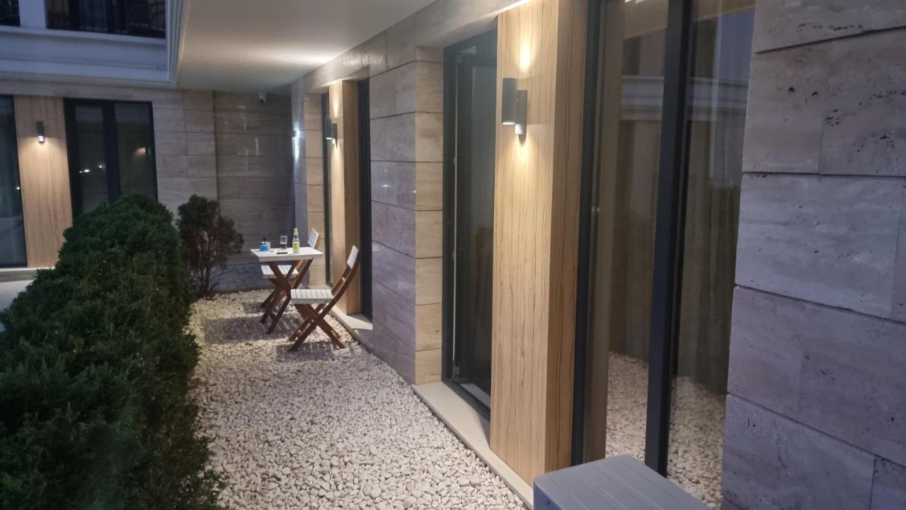 Apartment In Evargreen Complex With Terrace Varna Exteriör bild